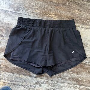 2 for $20 sale: Alive magnetics Black 2 in 1 workout shorts with back pocket - M